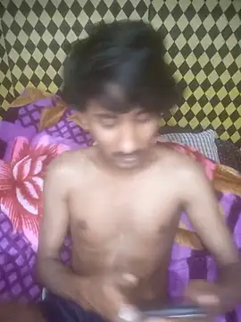 Freakingromance online show from April 4, 4:39 pm