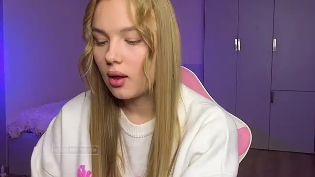 Lunar Flare online show from November 9, 2:57 pm