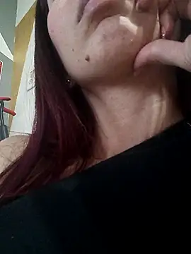 Emi Rosee online show from November 25, 12:29 pm