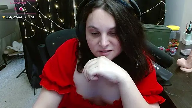 Salacious Sage online show from April 10, 8:59 pm