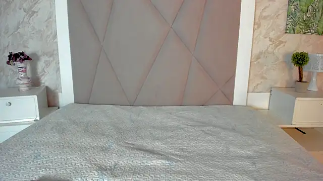 Madhison 5 online show from January 8, 9:19 pm