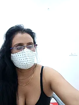 sanjana077 online show from April 15, 8:15 am