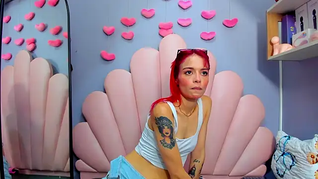 luci miller online show from April 17, 3:08 am