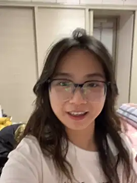 Hmm 0303 online show from February 13, 3:57 pm