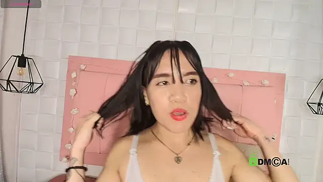 Julieta Sabino online show from November 8, 12:43 pm