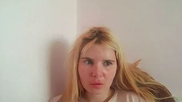 HornyElena online show from July 19, 10:06 am