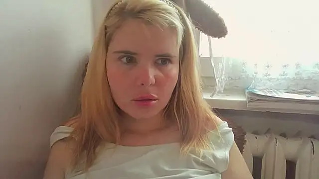 HornyElena online show from June 5, 3:29 pm
