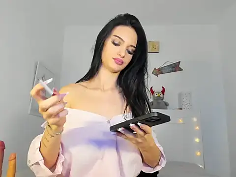 Blueee diamond online show from November 14, 1:05 am