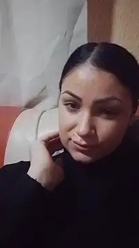 MariaGabriela12 online show from November 17, 12:39 pm