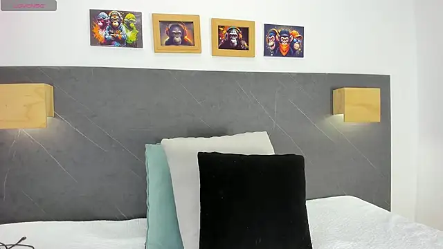 Andhrea Vale online show from February 24, 12:37 pm