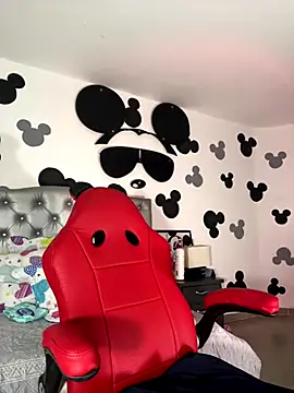  vaiolet owo online show from November 12, 5:38 am