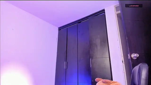 LilyGarcia online show from November 15, 12:33 am