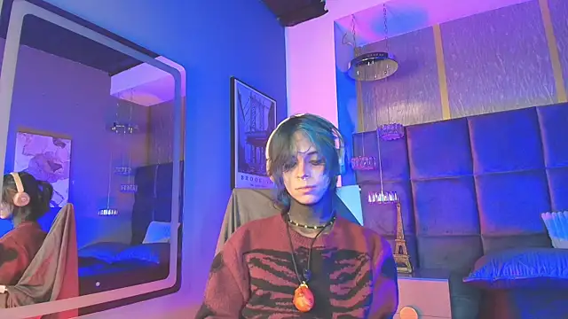 luxiel  online show from April 16, 9:39 pm