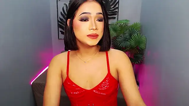 GwennGoddess online show from November 26, 10:05 am