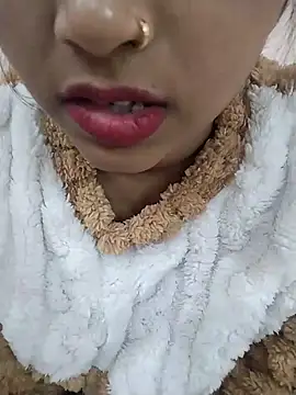 Sexy Divya   online show from December 15, 6:07 am