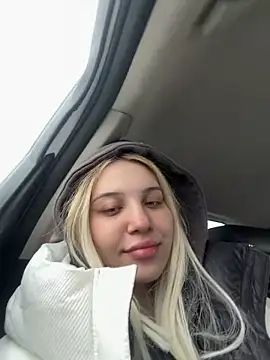 KilianaNoir online show from February 20, 5:50 am