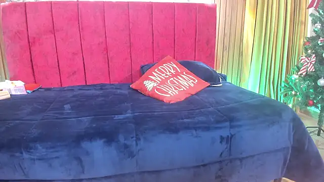 hailey-frost online show from December 22, 1:03 pm