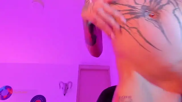 rotwallace online show from March 26, 12:13 am