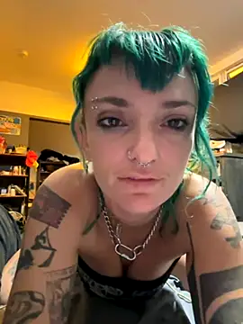 misslovesick online show from November 8, 12:21 pm