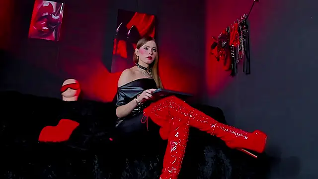 MartinaStones online show from April 13, 11:16 pm