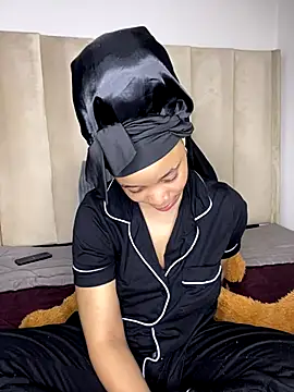 Nisha 102 online show from January 8, 8:57 pm