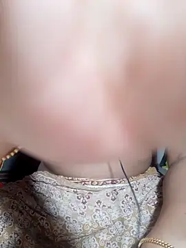 HotGirl23231 online show from April 18, 7:07 pm