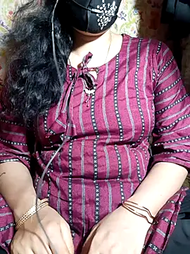 HotGirl23231 online show from April 23, 5:37 pm