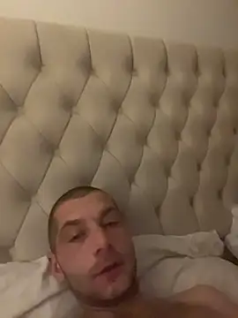 Kinkycouple142 online show from February 7, 8:56 pm