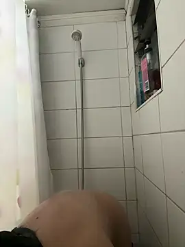 ctlnblls online show from April 13, 12:01 am