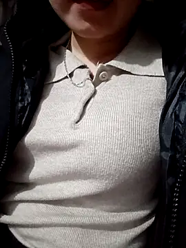 thuy-kieu online show from January 16, 1:01 am