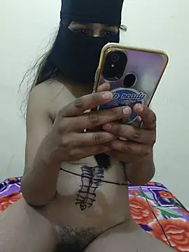 Iamyourdarling online show from April 4, 5:39 am