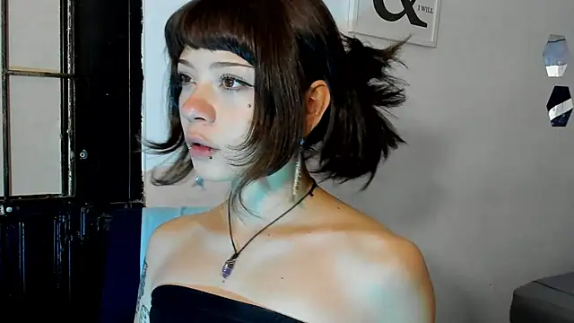 Anny-Bunny  online show from November 17, 11:05 pm