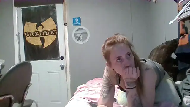 sexxxilexxxi44 online show from February 12, 1:13 pm