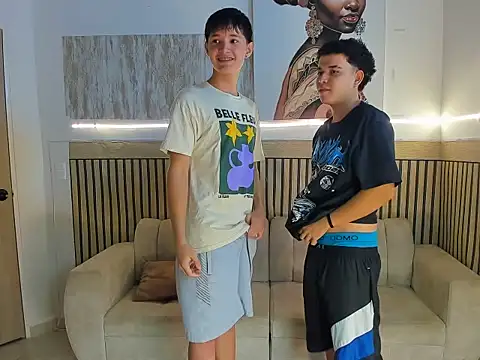 Justingsex1 online show from December 21, 5:55 am