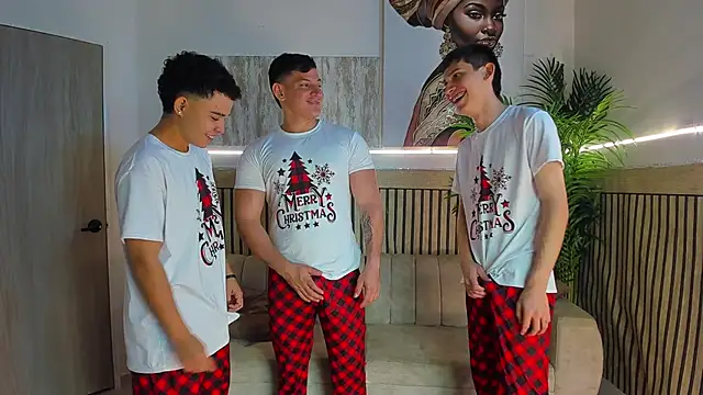 Justingsex1 online show from December 3, 5:43 am