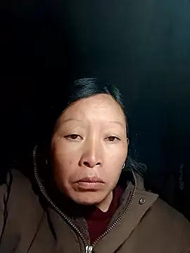 girl-hot2x online show from January 9, 12:42 pm