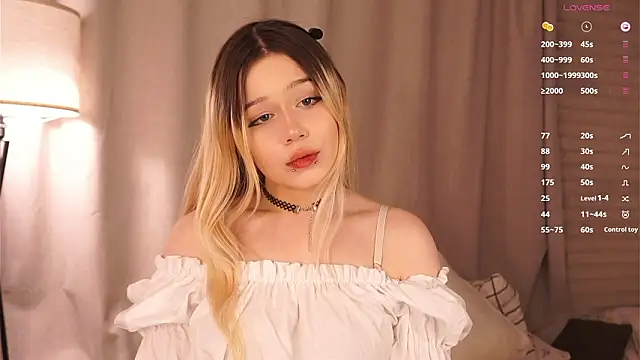 Love audirs6 online show from February 4, 12:41 pm