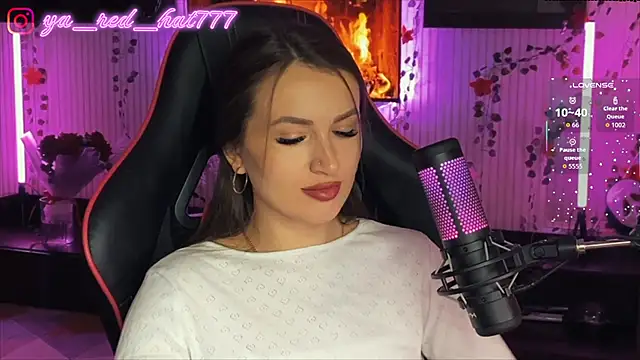 -RED HAT- online show from March 29, 5:45 pm