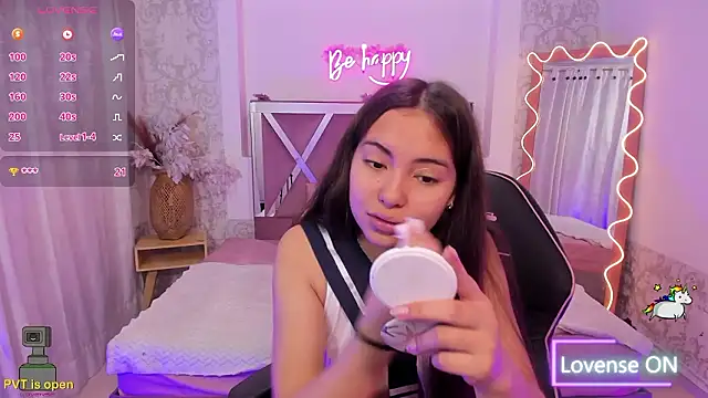 ISABELA TAY online show from February 12, 12:18 pm