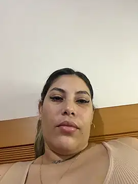 Anna Bitch Disgusting online show from January 11, 8:30 am