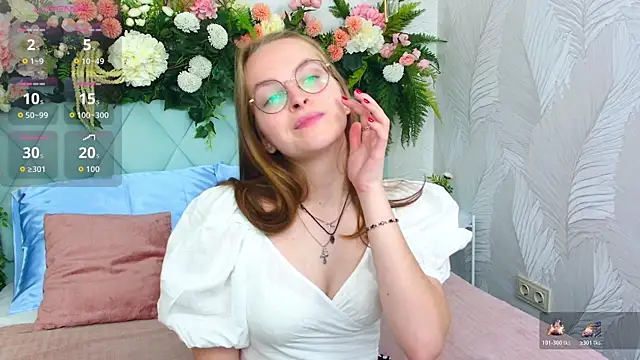 MadisonSmitt online show from November 23, 5:21 am