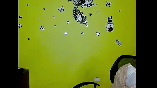 dantex9305 online show from November 18, 3:07 am