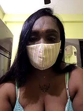 Dharshini98 online show from February 22, 5:25 pm