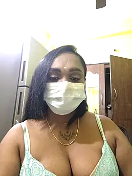 Dharshini98 online show from February 14, 7:27 pm