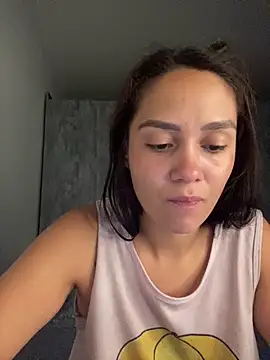 carolsapequinha online show from April 6, 10:27 am