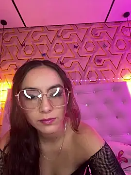 MelanyyJhonson15 online show from February 26, 3:05 am