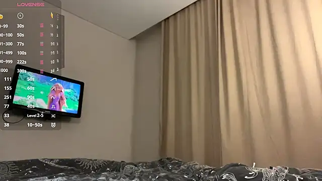 CleoSayres online show from November 13, 4:39 pm