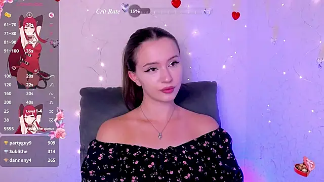 BellaVelure6767 online show from July 18, 1:31 am