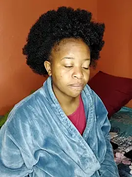 Naive618 online show from April 13, 11:27 pm