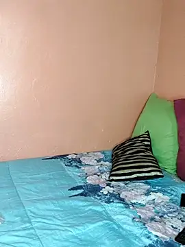 Naive618 online show from April 10, 11:33 pm